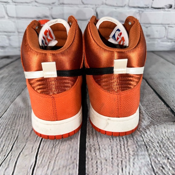 Nike Dunks size 12 in used condition comes as pictured - Picture 4 of 8